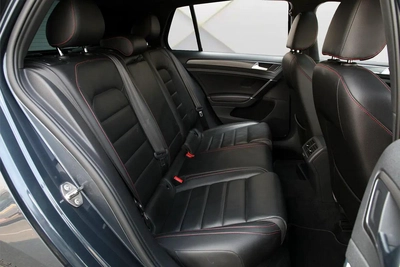 VOLKSWAGEN GOLF GTI - 2020 - FULLY LOADED - AMAZING CONDITION-3