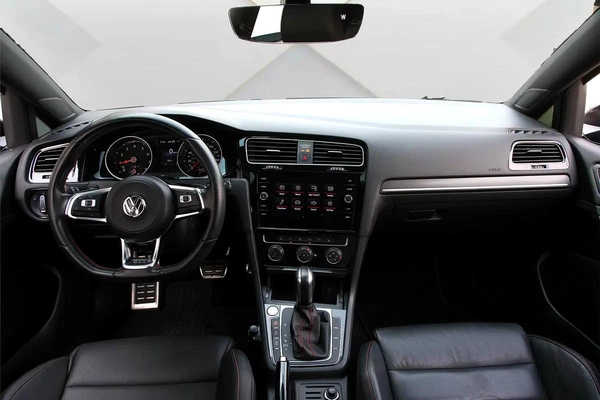 VOLKSWAGEN GOLF GTI - 2020 - FULLY LOADED - AMAZING CONDITION