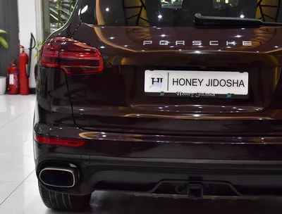Porsche Cayenne ( 2018 Model ) in Brown Color American Specs-6