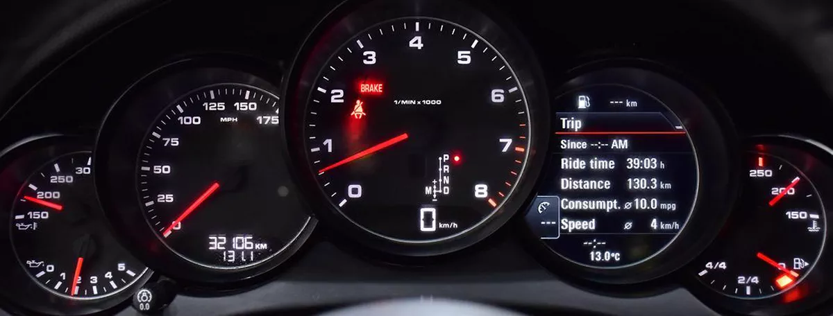 Porsche Cayenne ( 2018 Model ) in Brown Color American Specs-3-3