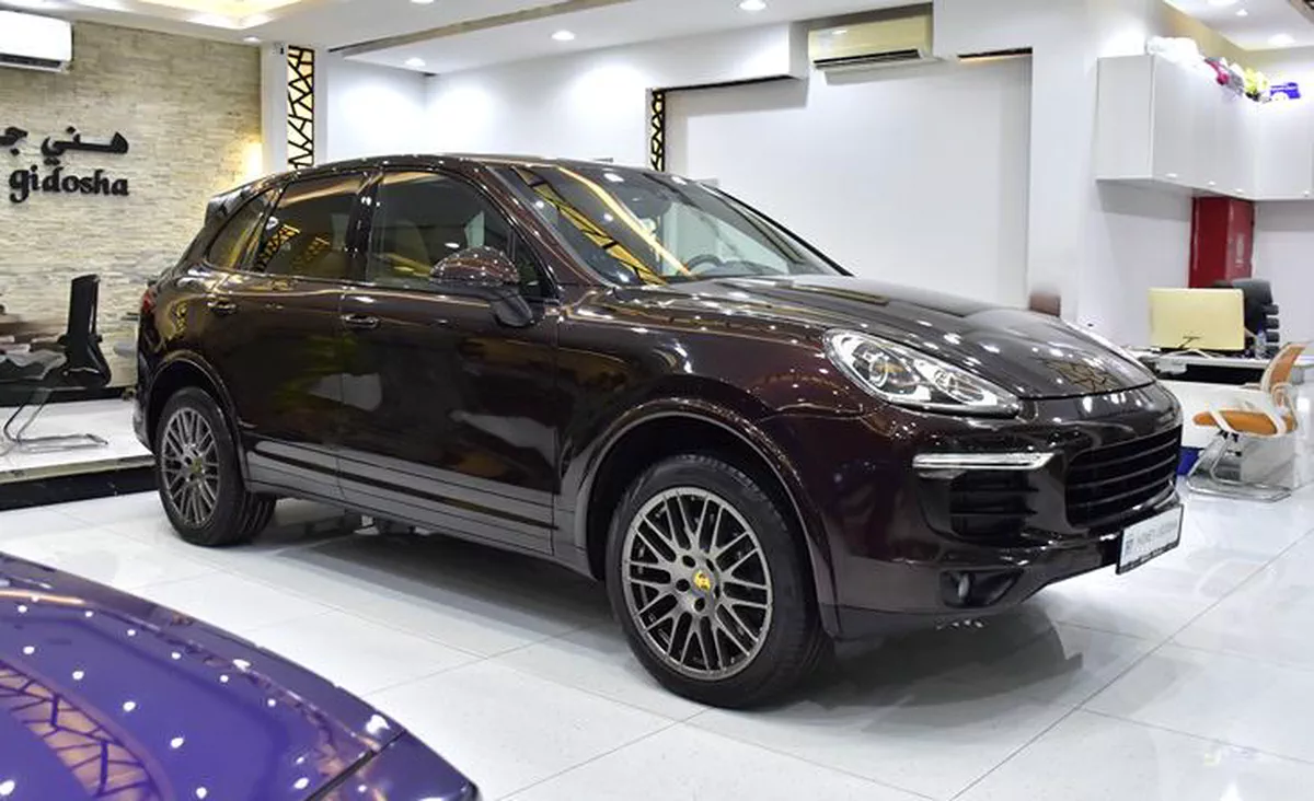 Porsche Cayenne ( 2018 Model ) in Brown Color American Specs-4-4