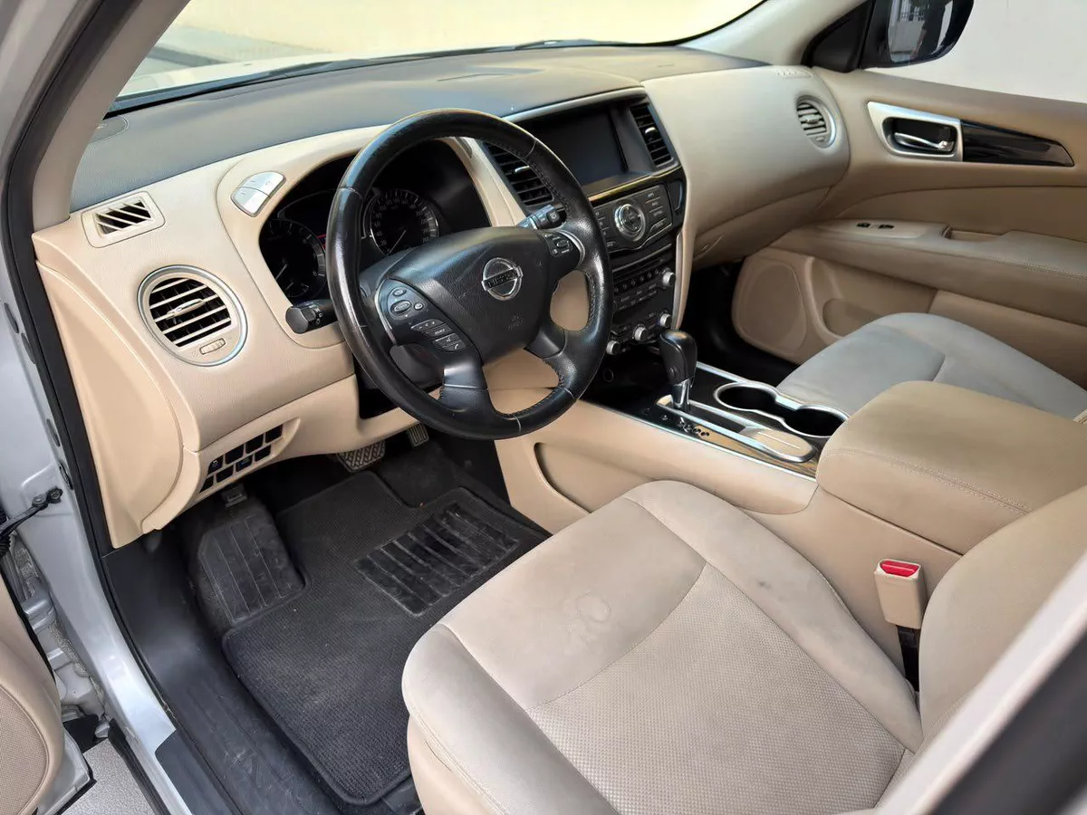 Gulf Specs 2018 NISSAN PATHFINDER 50TH AWR Anniversary, 3.5Litre V6-6-6