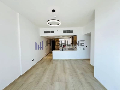 Stunning 2BR | Fitted Kitchen | With Dishwasher-0