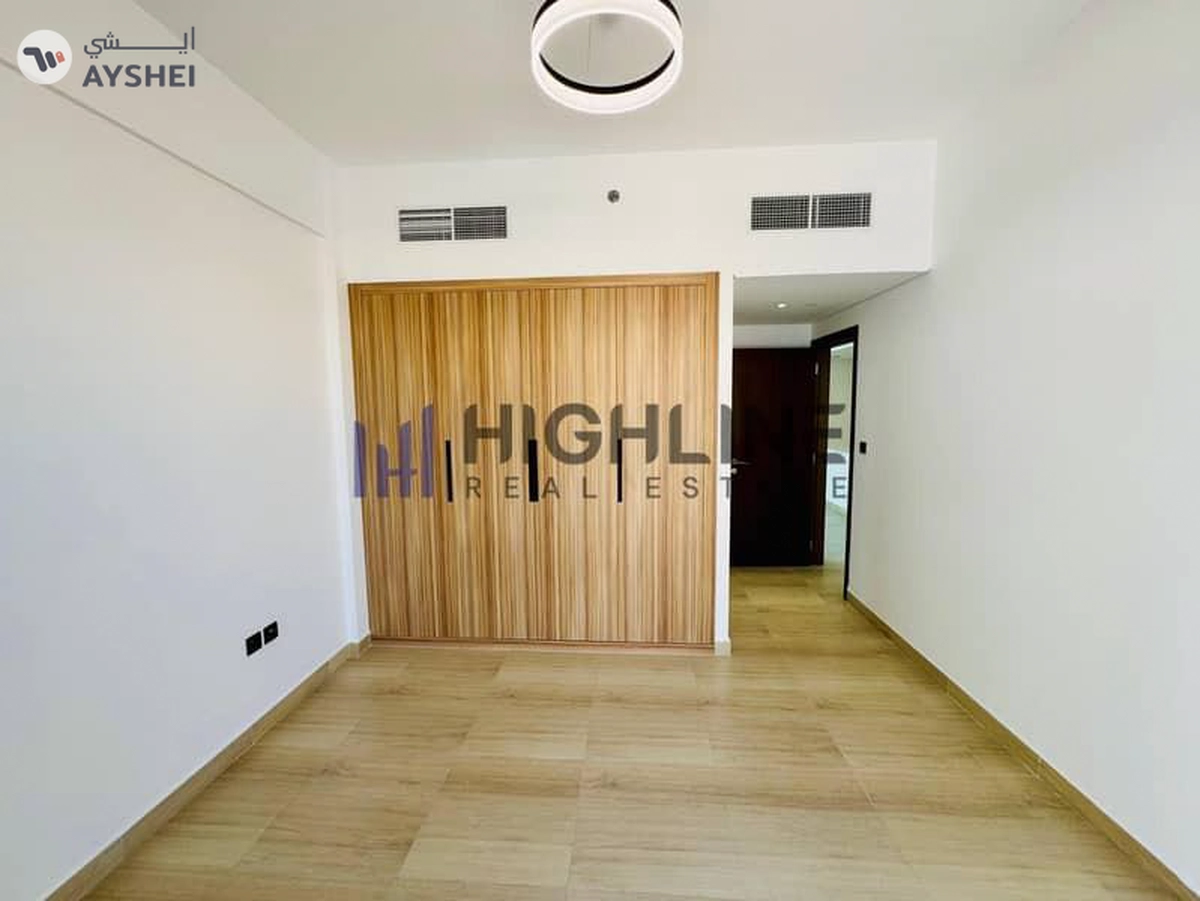 Stunning 2BR | Fitted Kitchen | With Dishwasher-2-2