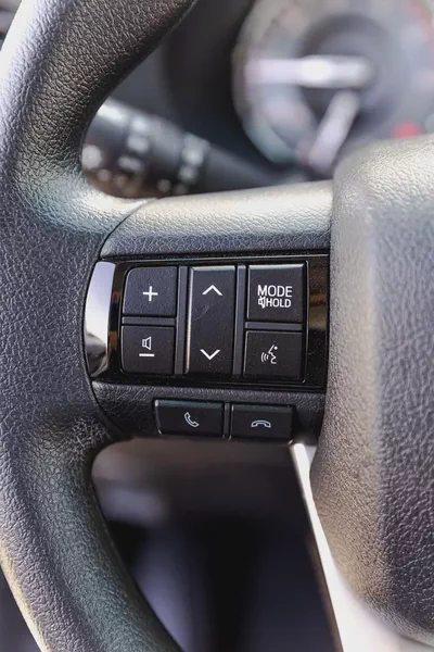 Toyota Hilux Double Cab GLXS-V 2.8 dsl 2026 GCC Specs-18