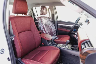 Toyota Hilux Double Cab GLXS-V 2.8 dsl 2026 GCC Specs-5