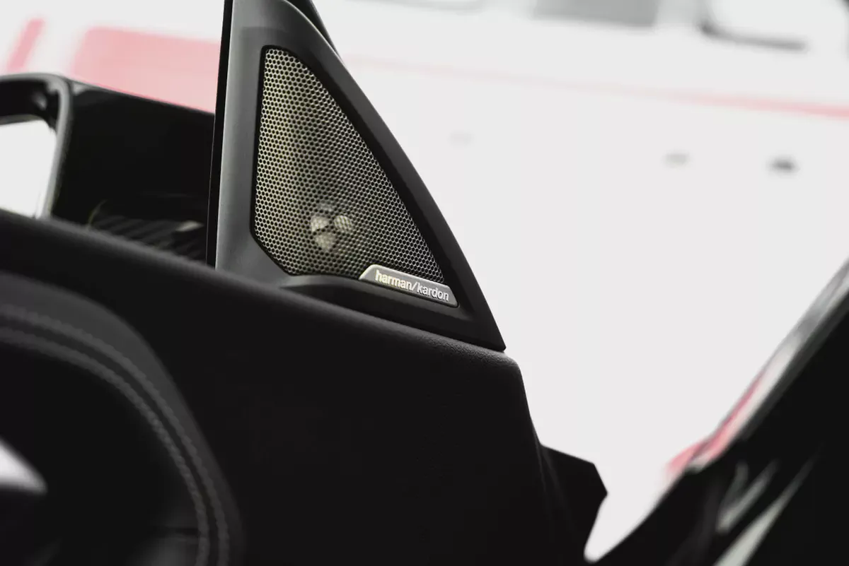 2026 BMW M2 CS | GCC Specs-11-11