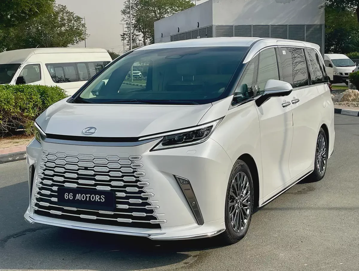 2026 Lexus Lm350 VIP Seats -- Where Business Class becomes First Class on wheels-1-1