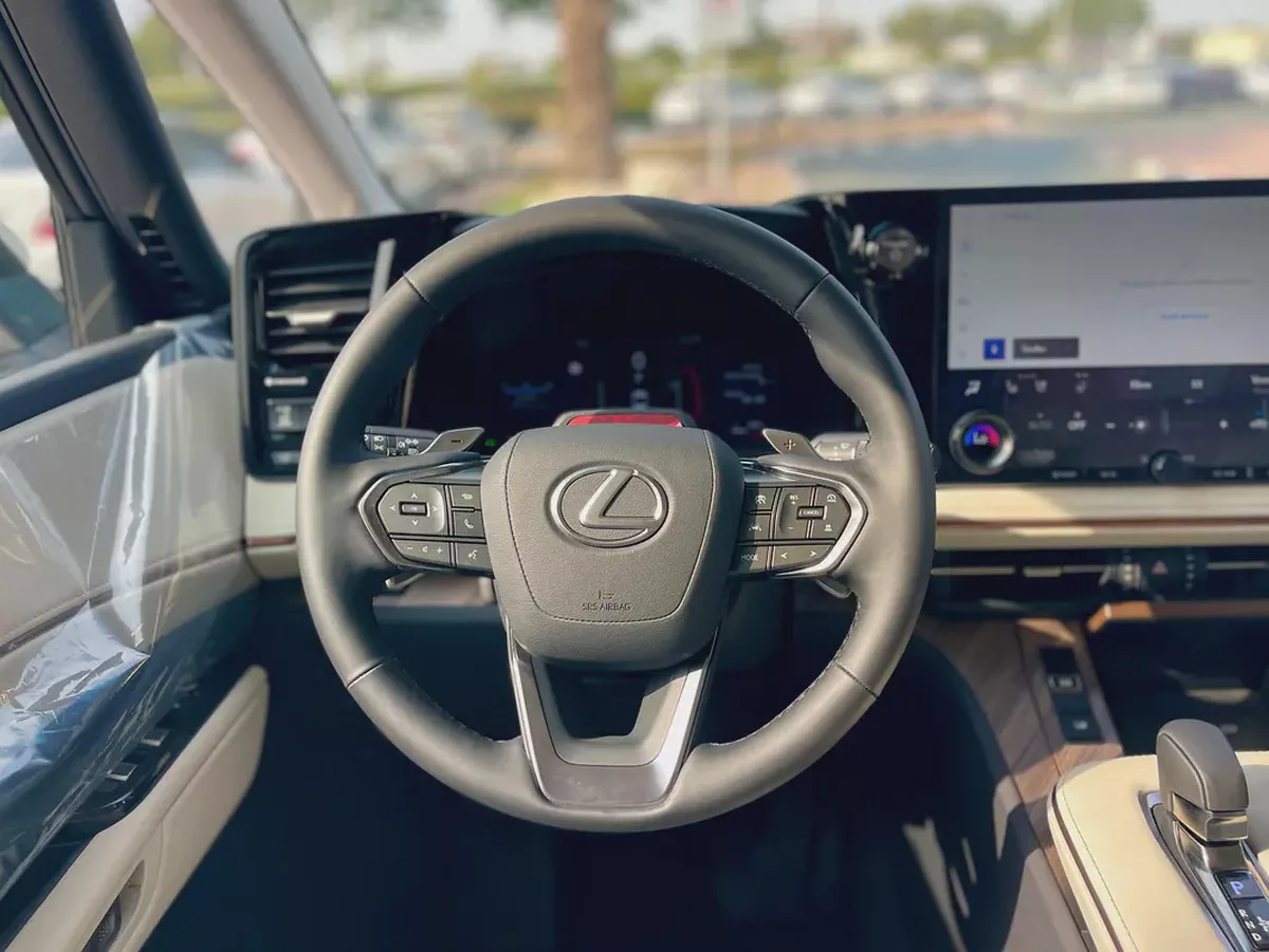 2026 Lexus Lm350 VIP Seats -- Where Business Class becomes First Class on wheels-7-7