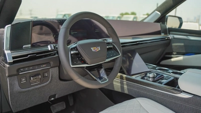 Cadillac Escalade-V | 2026 | GCC Specs | Petrol | 6.2L Supercharged V8 | 682 HP | AWD-9