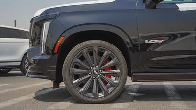 Cadillac Escalade-V | 2026 | GCC Specs | Petrol | 6.2L Supercharged V8 | 682 HP | AWD-7