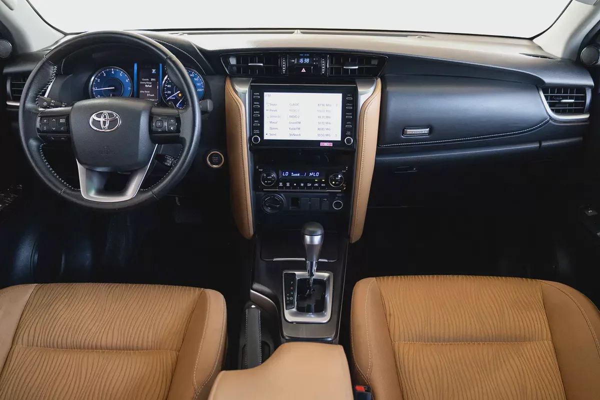2022 Toyota Fortuner GXR 4.0L l AED 1,640 Monthly l 3 Months Warranty | Free Courtesy Car Included-9-9