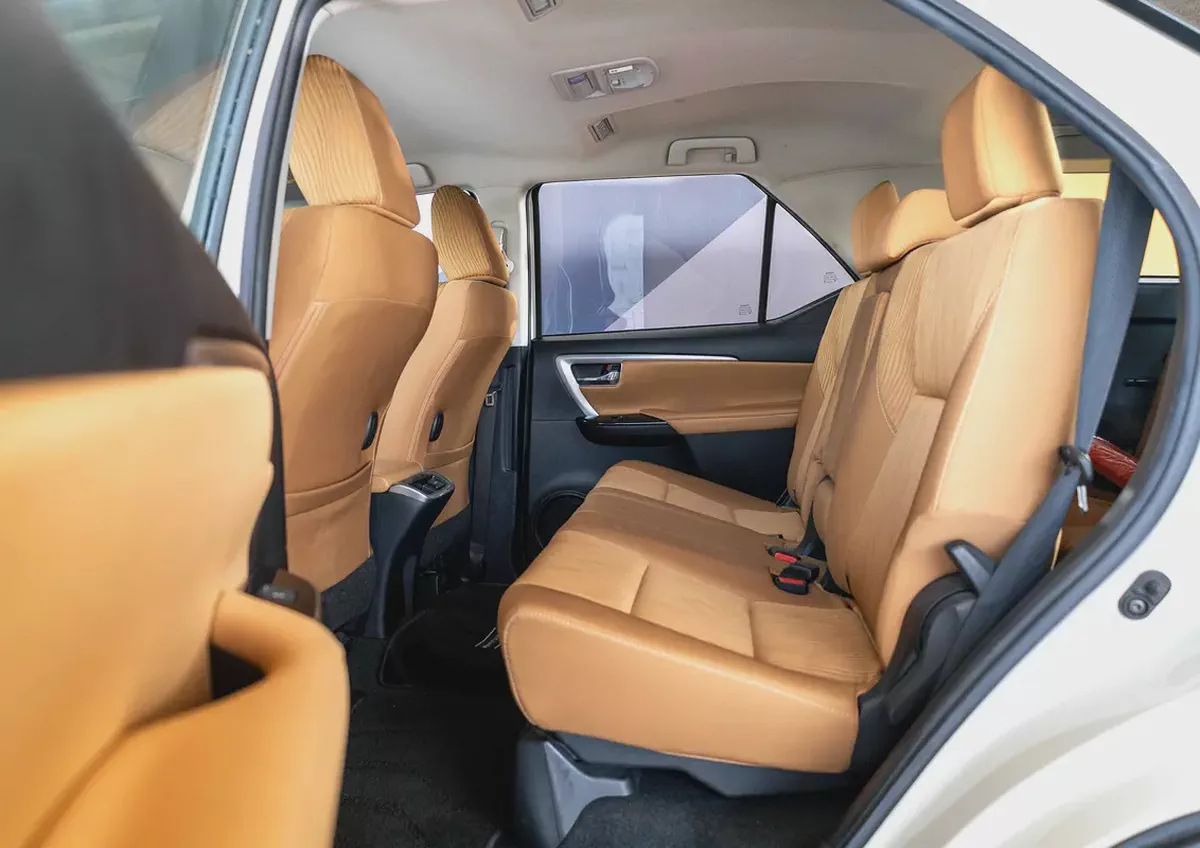 2022 Toyota Fortuner GXR 4.0L l AED 1,640 Monthly l 3 Months Warranty | Free Courtesy Car Included-15-15