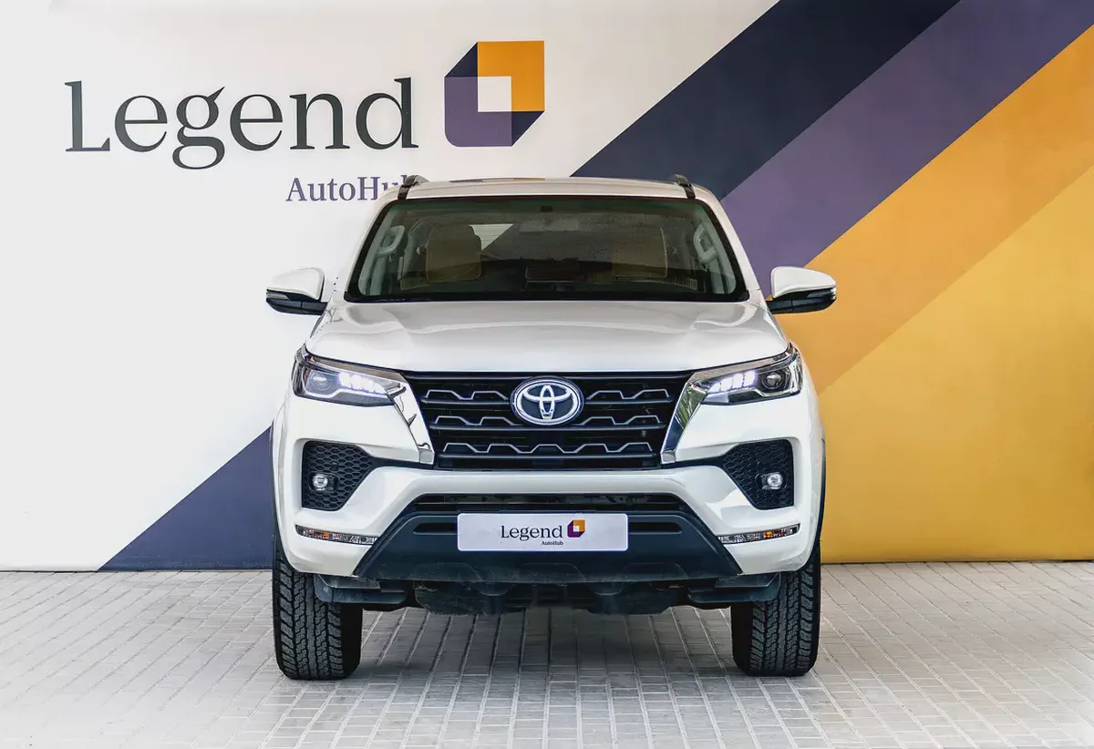 2022 Toyota Fortuner GXR 4.0L l AED 1,640 Monthly l 3 Months Warranty | Free Courtesy Car Included-1-1