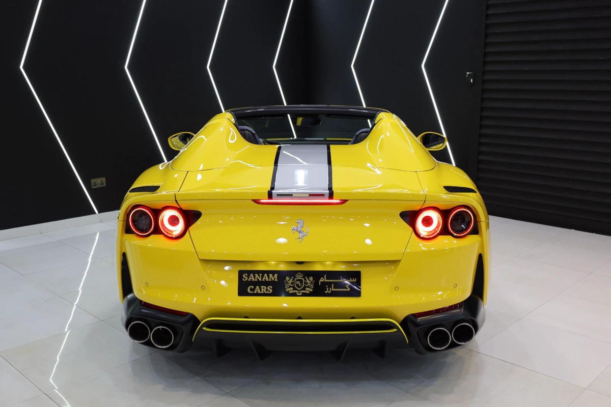 Ferrari 812 GTS 2023-15-15