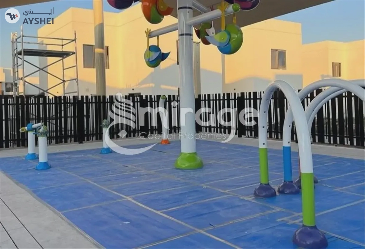 TOWNHOUSE FOR SALE IN NOYA 1, NOYA