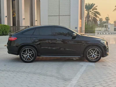 2016 MERCEDES GLE 43 GCC Specs V6 Interior and Exterior Excellent Condition-3