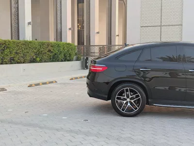 2016 MERCEDES GLE 43 GCC Specs V6 Interior and Exterior Excellent Condition-8