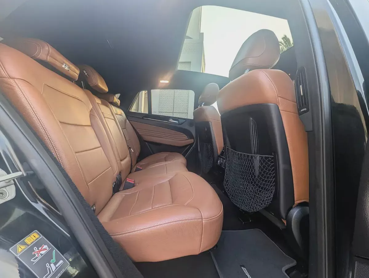 2016 MERCEDES GLE 43 GCC Specs V6 Interior and Exterior Excellent Condition-13-13