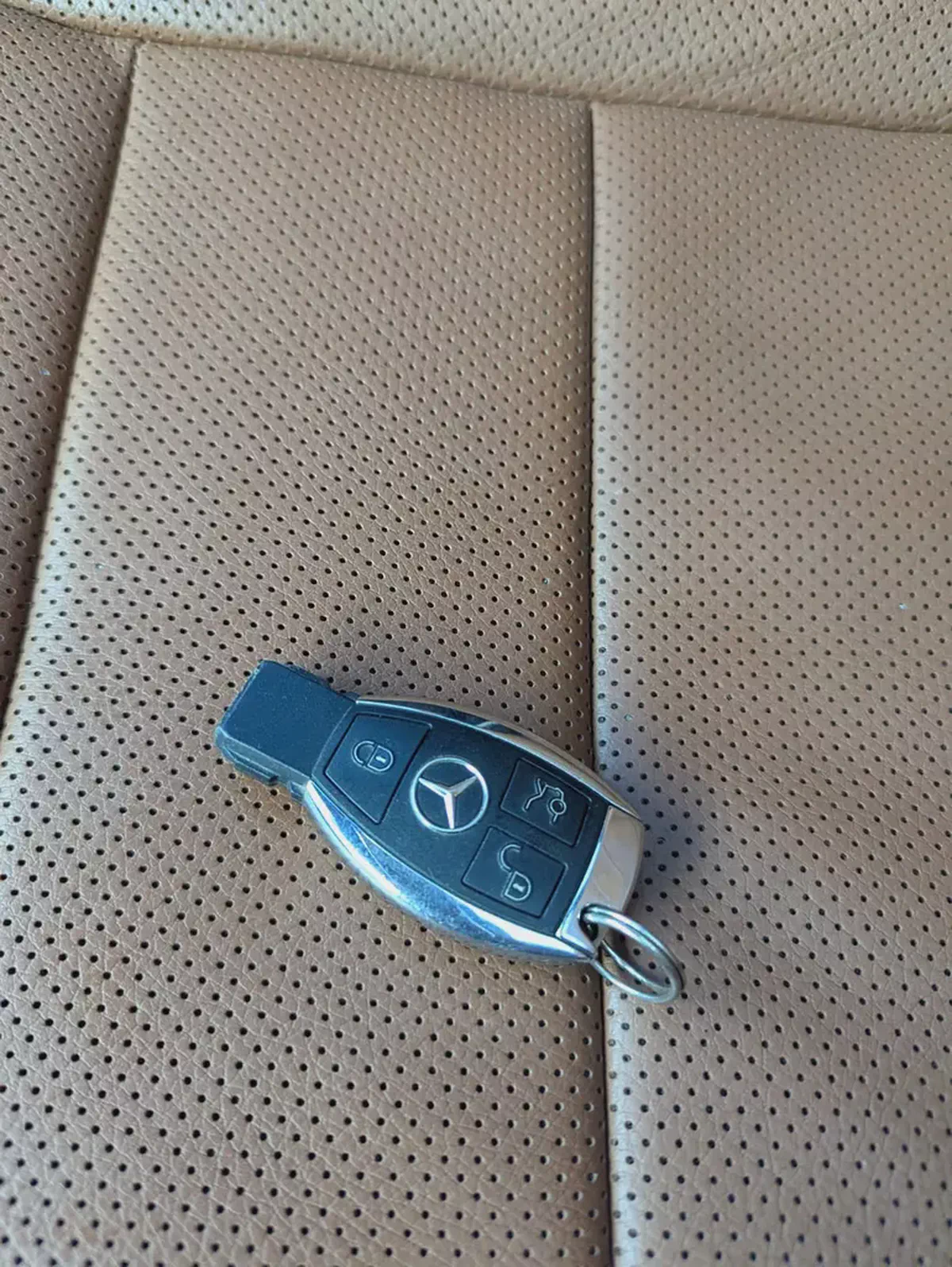 2016 MERCEDES GLE 43 GCC Specs V6 Interior and Exterior Excellent Condition-17-17