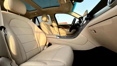 Mercedes Benz GLC 300 STANDARD Premium-1