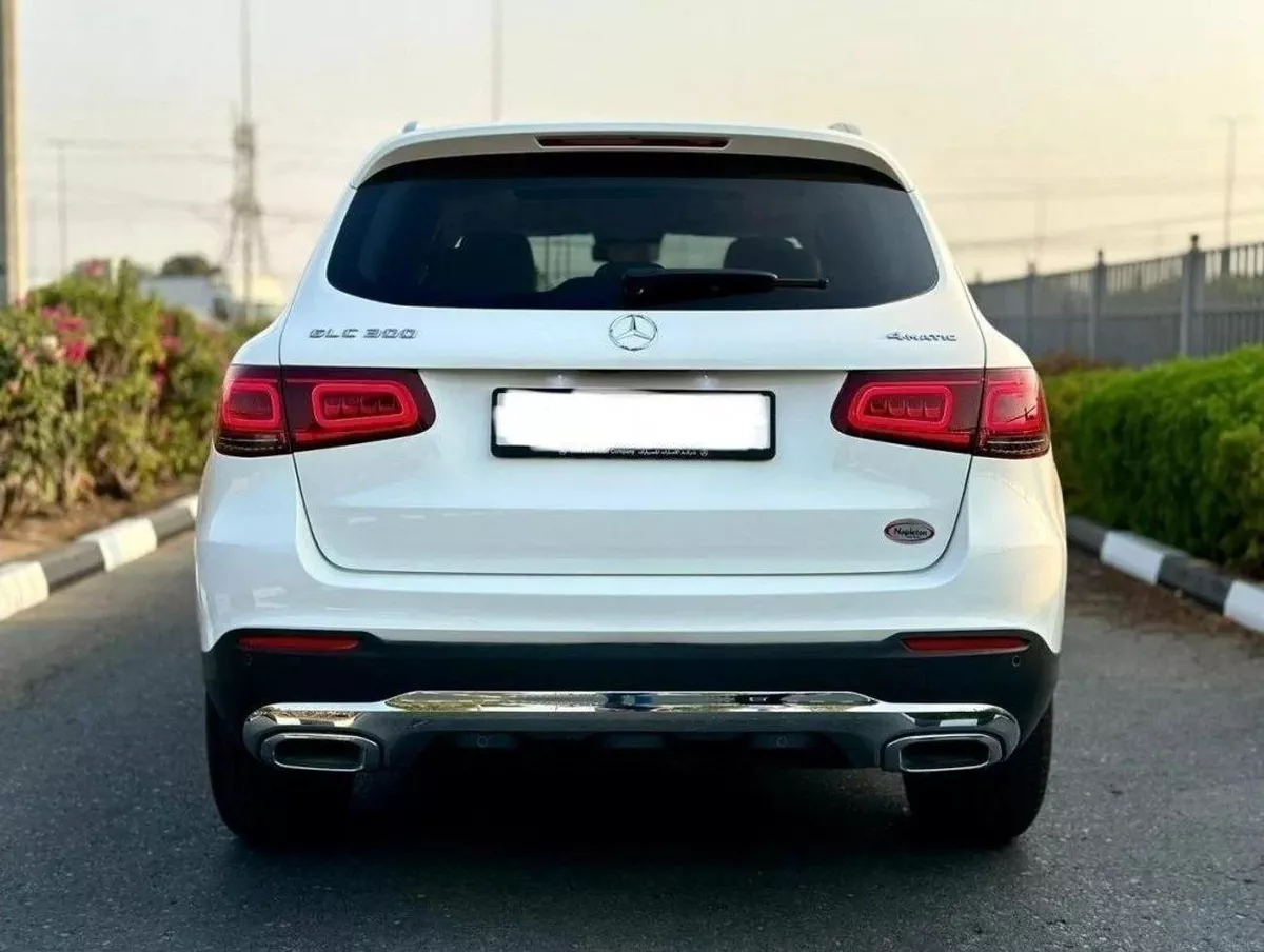 Mercedes Benz GLC 300 STANDARD Premium-6-6