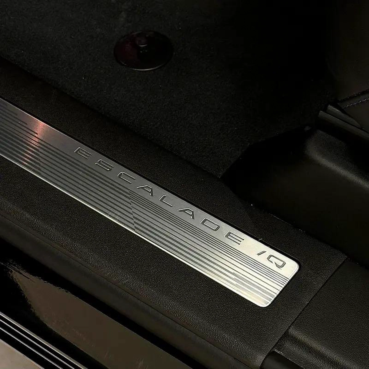 2026 Cadillac Escalade IQL - 1000E4-12-12