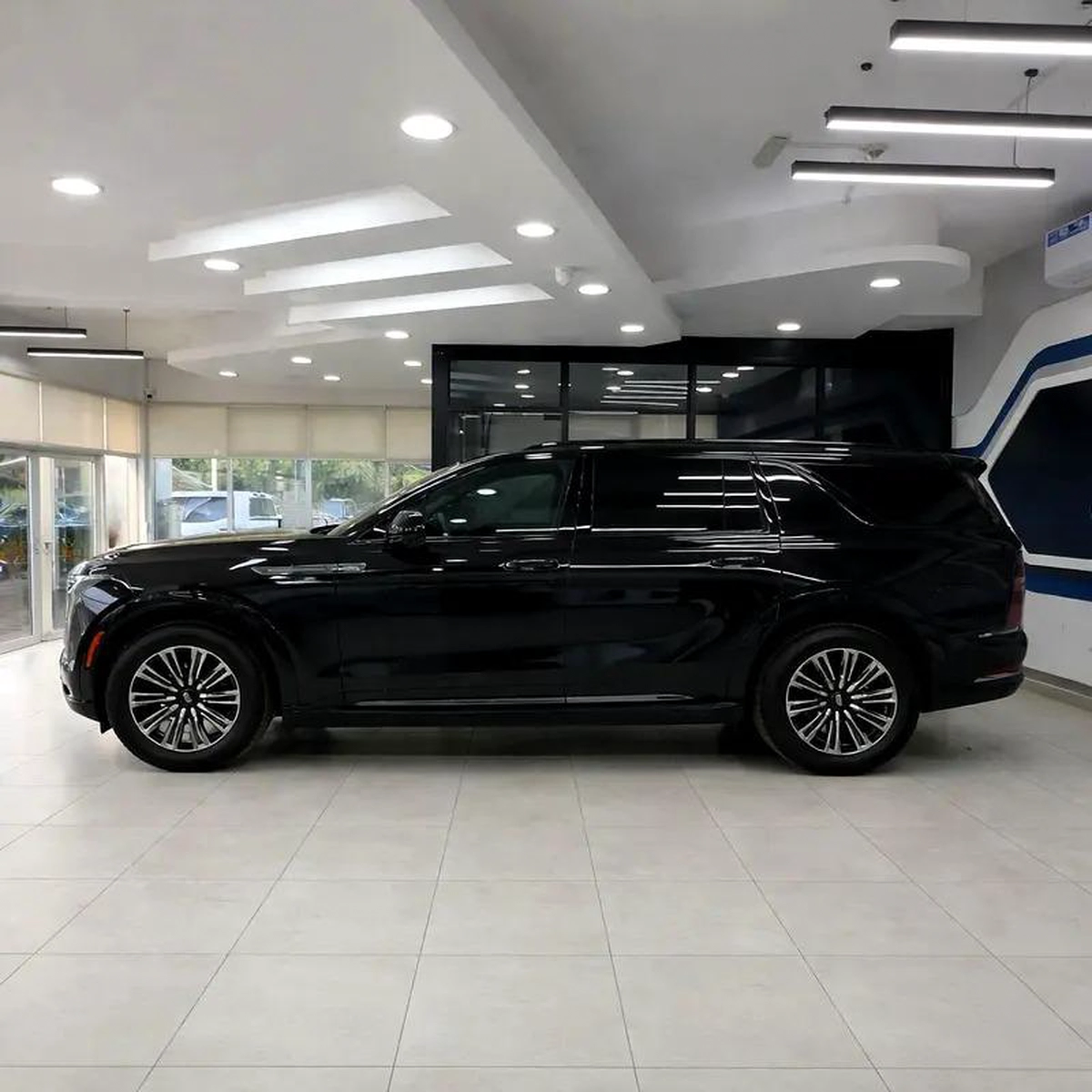 2026 Cadillac Escalade IQL - 1000E4-11-11