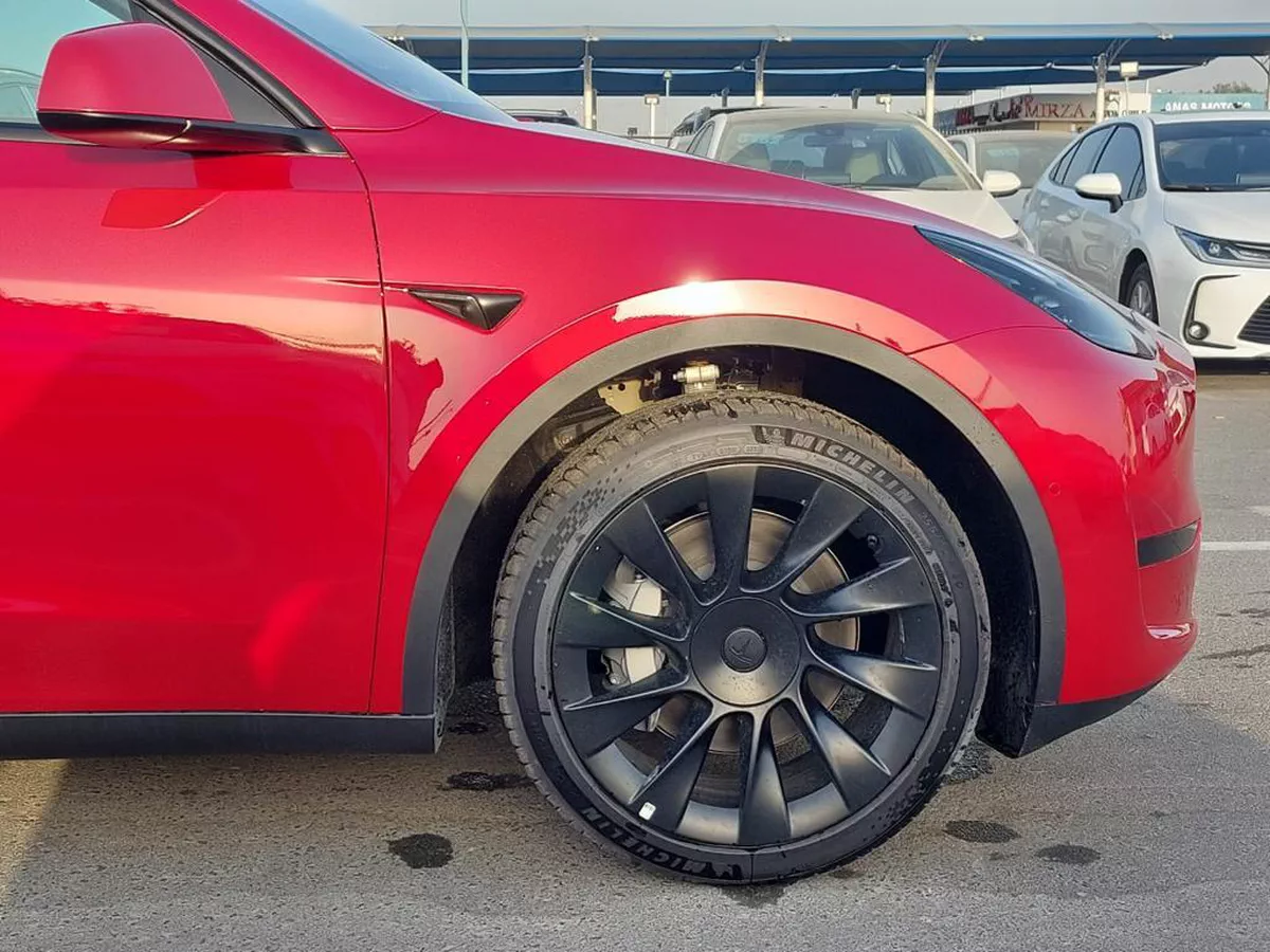 New 2024 Tesla Model Y-7-7