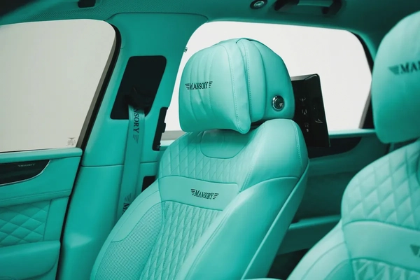 2023 BENTLEY BENTAYGA MANSORY P750