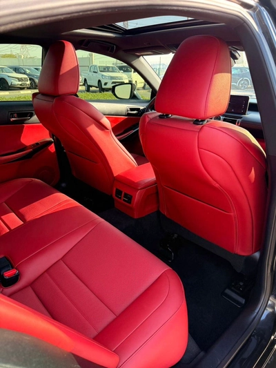 Lexus IS300 Full option F sport 2021-17