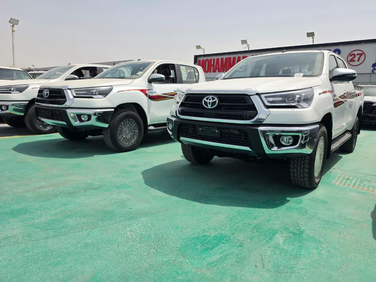 Toyota Hilux 2.7L Petrol Double Cab Full Option 2026 – Full Option