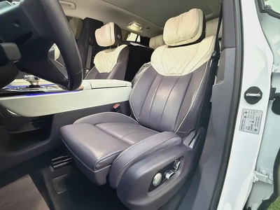 Hongqi E-HS9 Gcc Under Warranty  Service Free Full Option-9