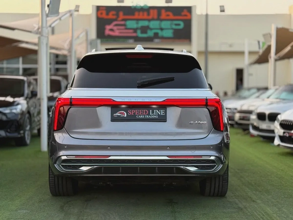 Hongqi E-HS9 Gcc Under Warranty  Service Free Full Option