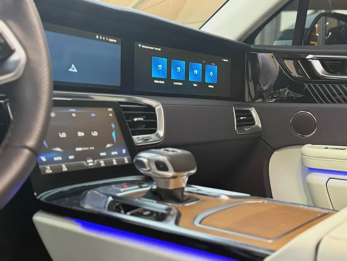 Hongqi E-HS9 Gcc Under Warranty  Service Free Full Option-8-8