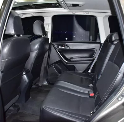 Subaru Forester AWD ( 2018 Model ) in Brown Color GCC Specs-11