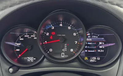 Porsche Macan 2021 | GCC | Well Maintained | Al Naboodah Full Service History-13