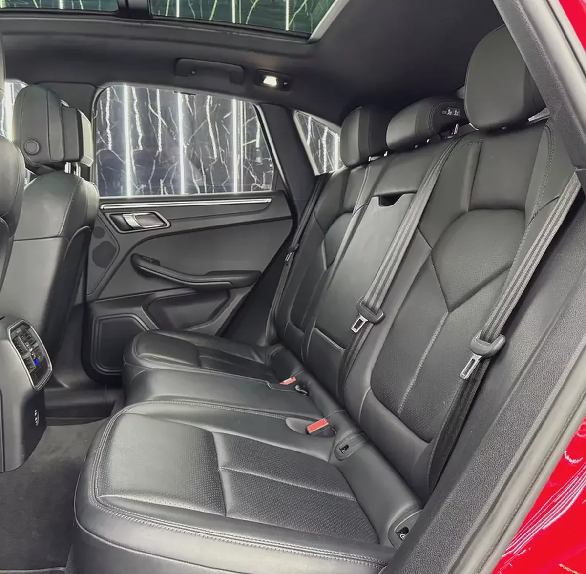 Porsche Macan 2021 | GCC | Well Maintained | Al Naboodah Full Service History-19-19