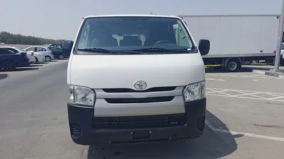 Toyota Hiace GL 2022 | GCC Specs | Pristine Condition-2