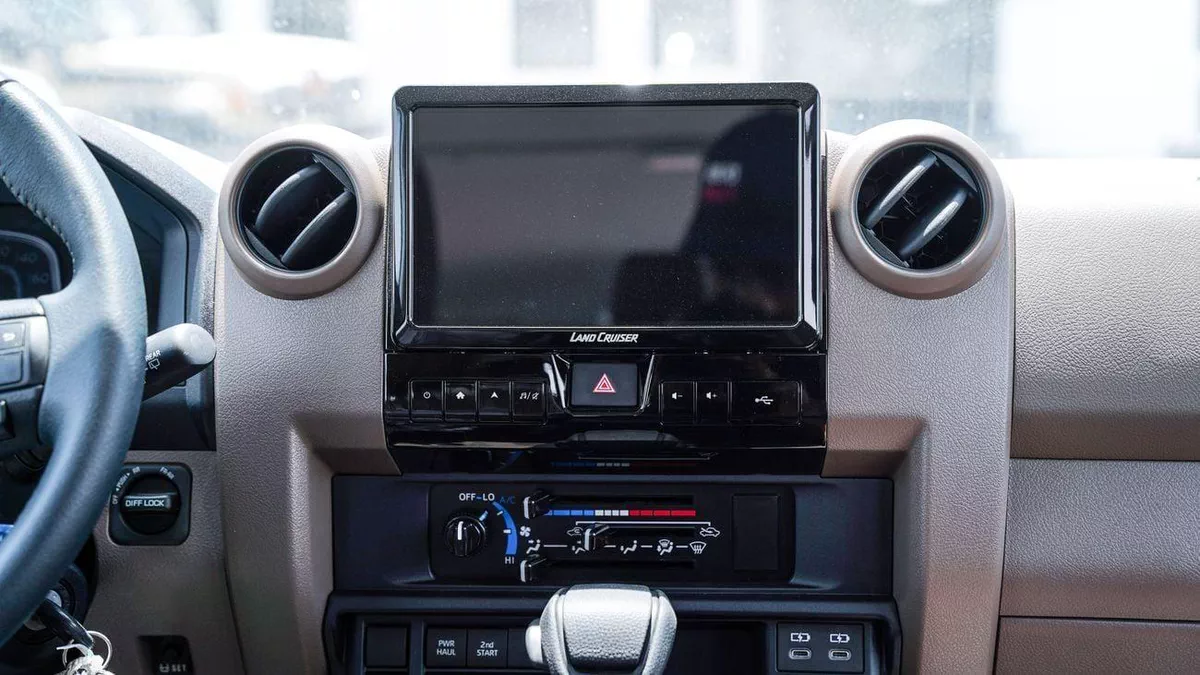 Toyota Land Cruiser 70 LC 76 4.0 PETROL AT FULL 2026-5-0