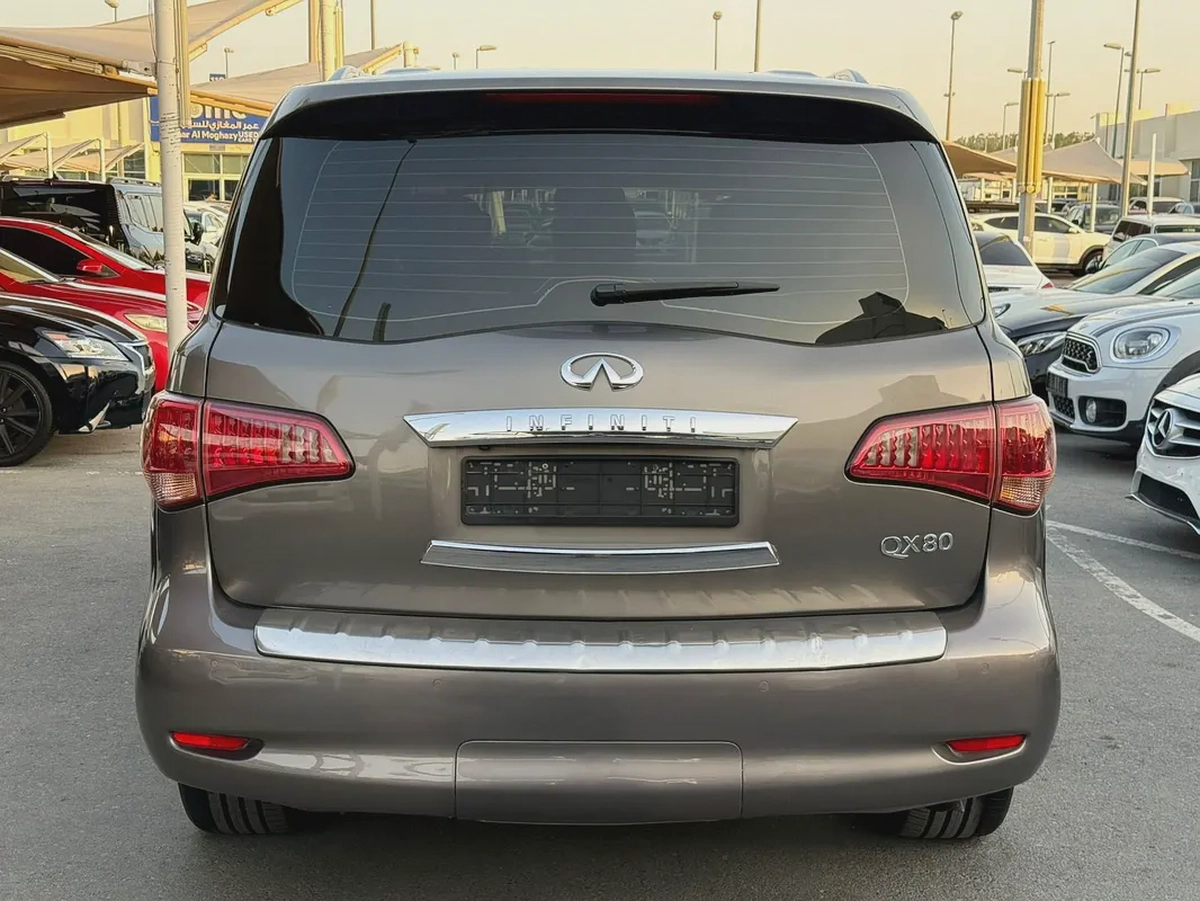 Infiniti QX80 Standard 2016 - GCC Specs - Well Maintained-18-18