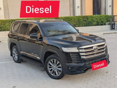 Toyota Land Cruiser Diesel GXR 2022 | GCC Specs | Twin Turbo V6 | Only  | Excellent Condition-0