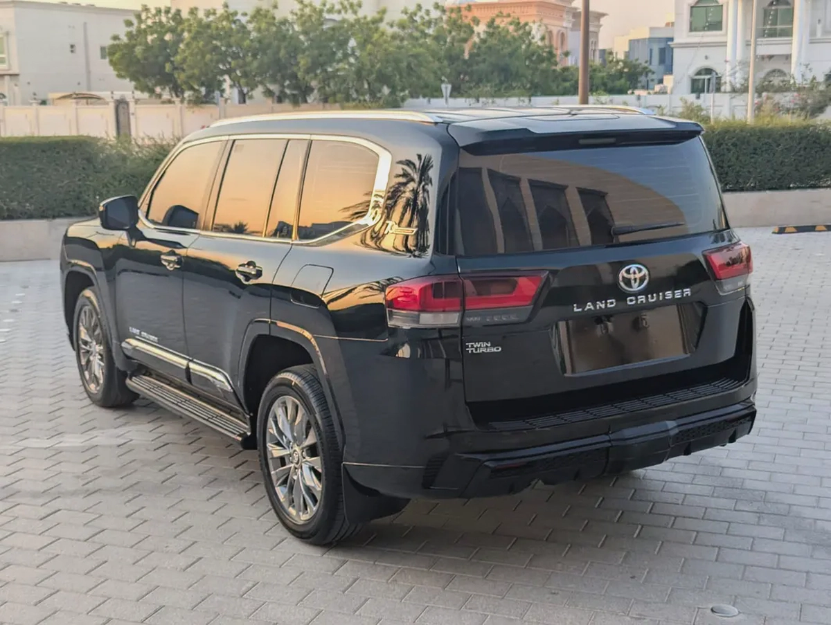 Toyota Land Cruiser Diesel GXR 2022 | GCC Specs | Twin Turbo V6 | Only | Excellent Condition