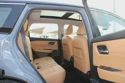 Nissan X-Trail GCC 2023 full option orginal paint-12
