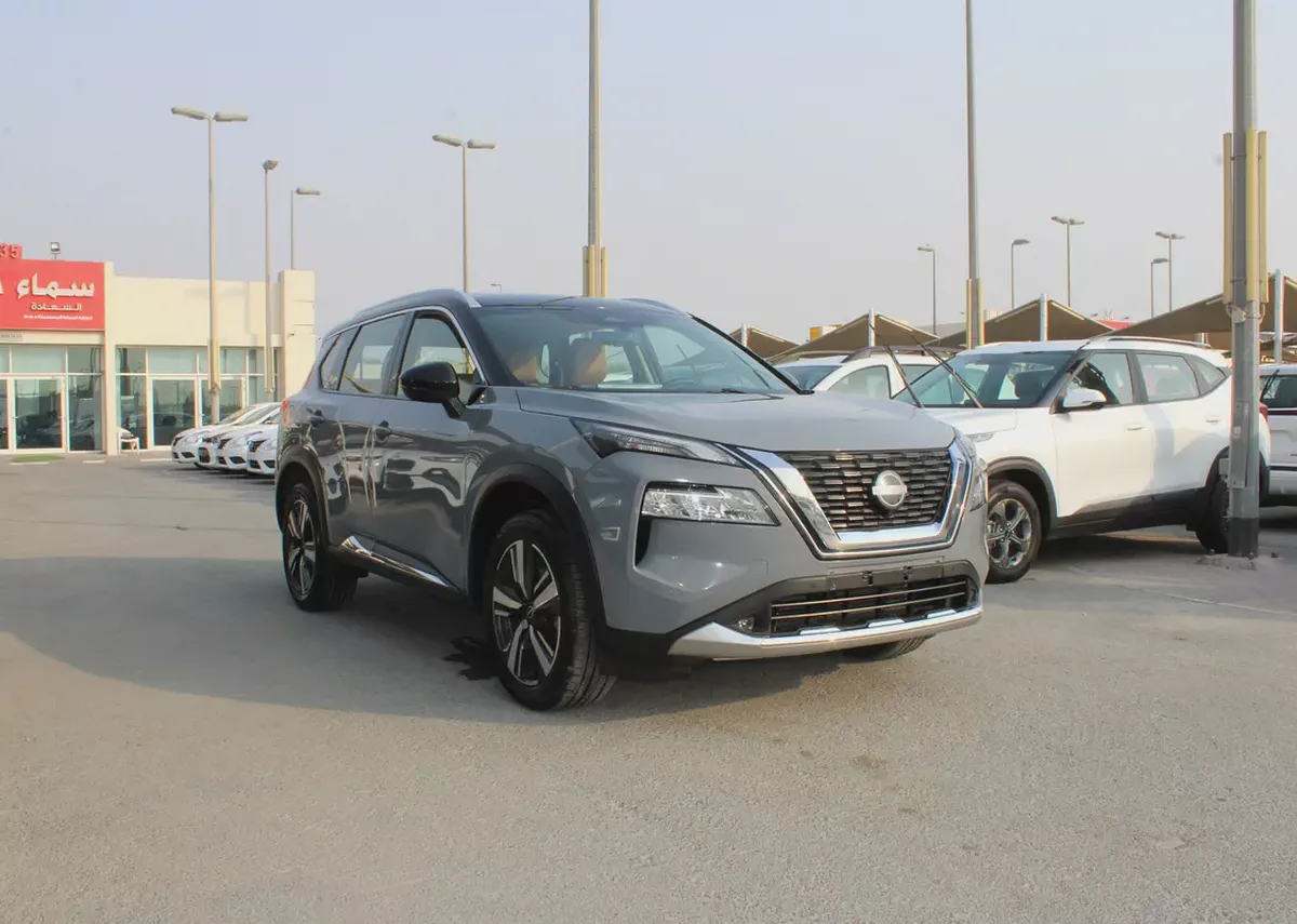 Nissan X-Trail GCC 2023 full option orginal paint