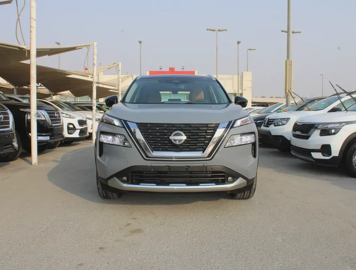 Nissan X-Trail GCC 2023 full option orginal paint-1-1