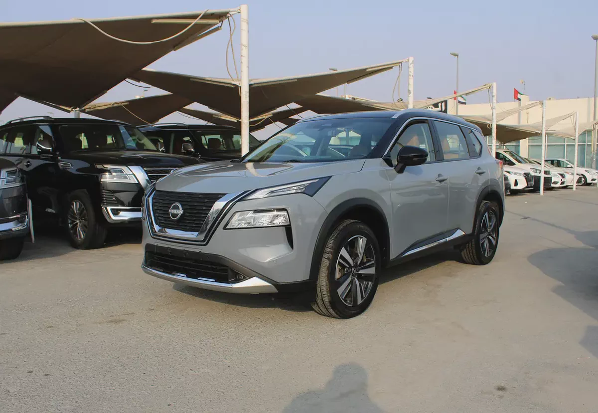 Nissan X-Trail GCC 2023 full option orginal paint-2-2