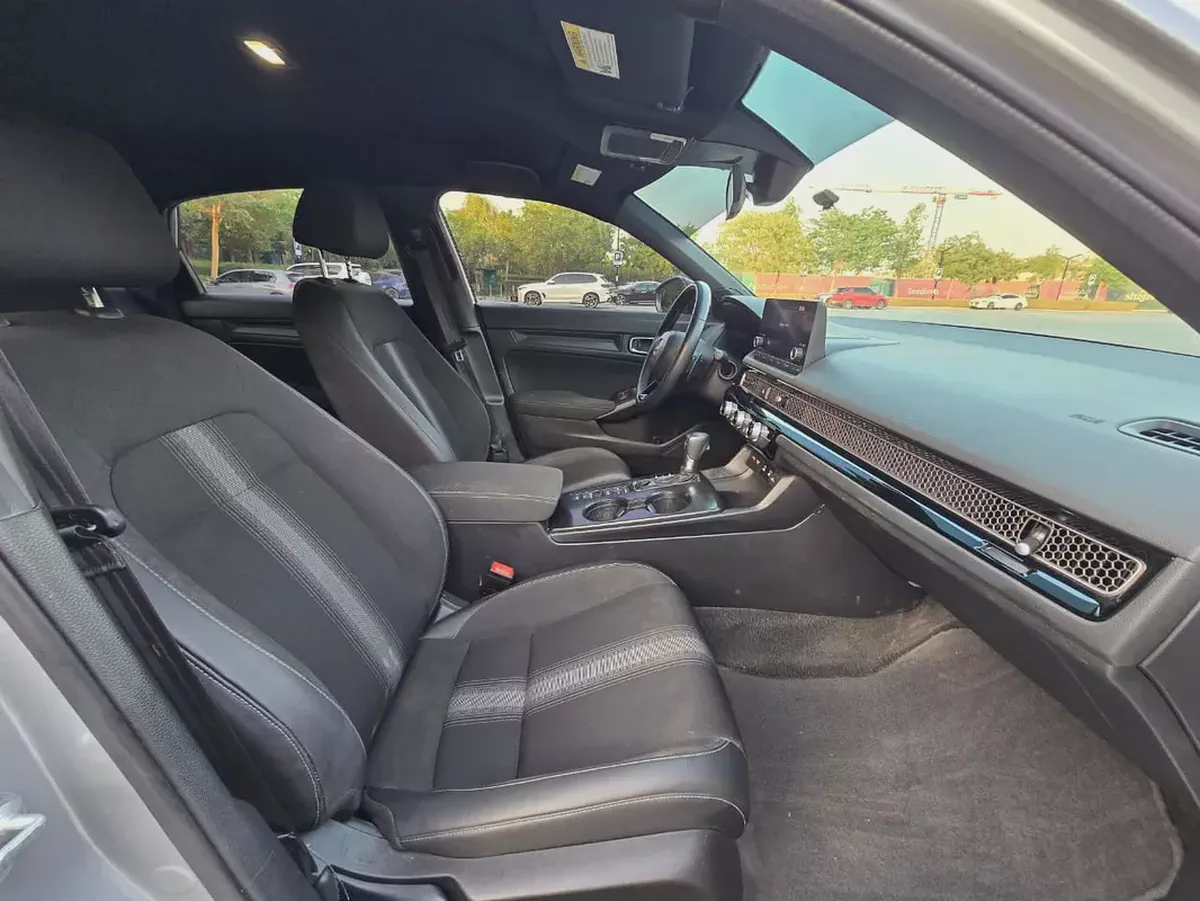 2025 Honda Civic Sport - American Specs - Low Mileage-12-12