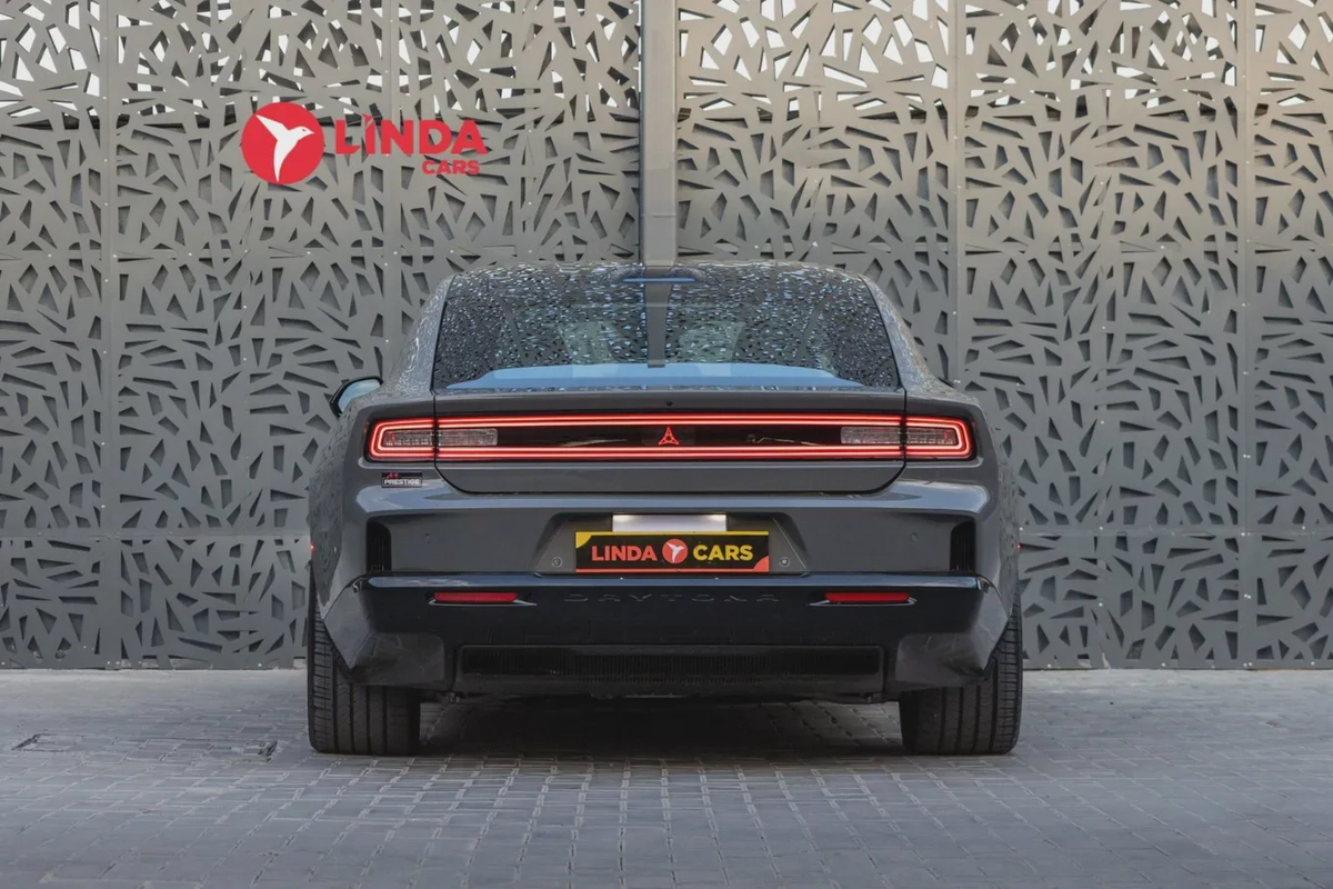 Dodge Charger Daytona 2026-12-12