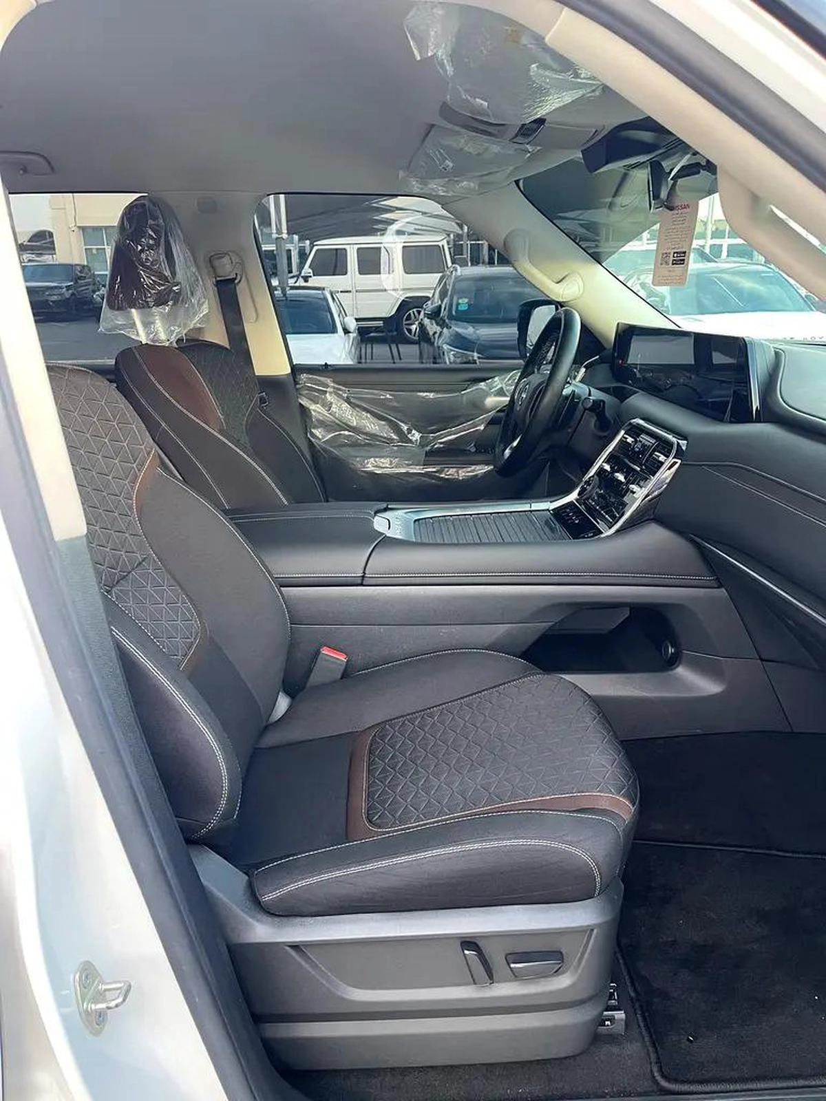 Nissan Patrol XE 2025 - GCC Specs-12-12